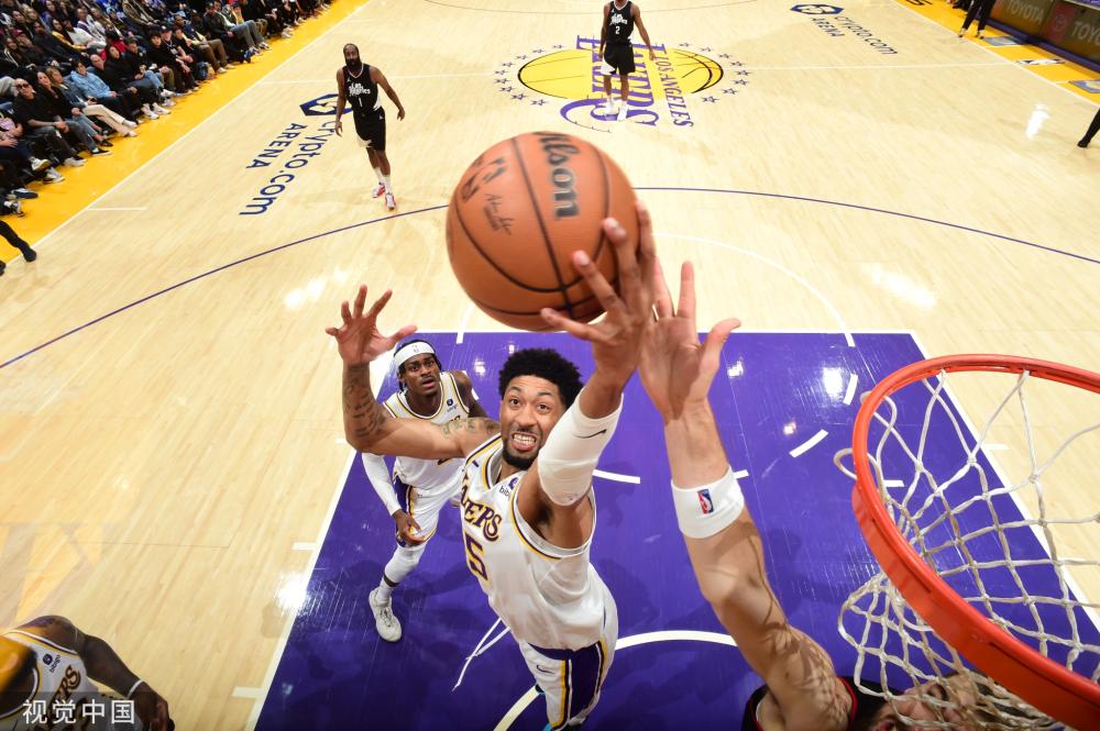 包括国际足 包括国际足