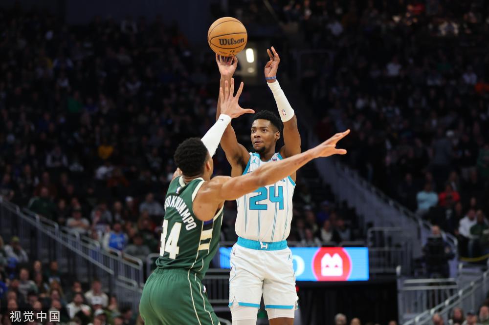 以其自己的 以其自己的